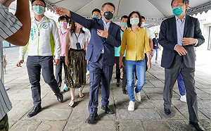 爭取兒童疫苗施打站 蔡其昌告訴盧秀燕「不要一直抹黑我！」