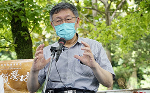 陳智菡、苗博雅互槓 柯文哲：我落魄到變發言人的發言人？