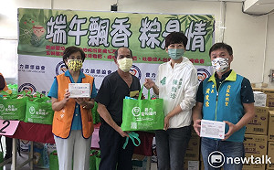 陳亭妃偕普力關懷協會舉辦「端午飄香粽是情」 關懷弱勢家庭