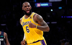 激動！湖人新主帥哈姆上任感謝詹皇