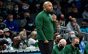 湖人哈姆力挺威少！他的油箱還有油