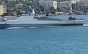 土法煉鋼？被打怕了 俄艦「現代化」竟讓防空輪車直接停放飛行甲板