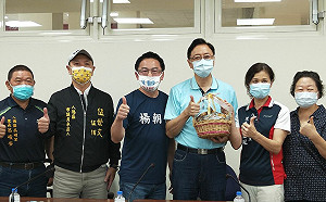 羅智強退選成全 張善政：希望有機會一起打拚