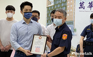 柯文哲願一起困荒島 蔣萬安：我不是他的Wilson