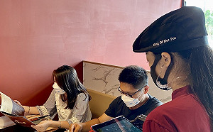 火鍋業者與疫情共存 平板點餐減少接觸讓客人安心