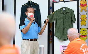 新北退役將軍高甯松保存千件懷舊軍物 喚起眷村回憶