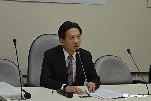 華南銀離譜超貸5.2億  綠委爆：經理領5百萬爽退