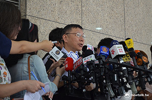 雙城論壇晚宴改地點  柯：上海說難跟老闆交代