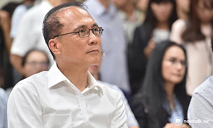林全臉書上線 強調溝通與對話