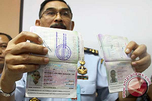 到麥加朝聖持假護照  印尼警方跨國偵辦