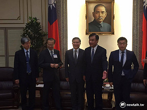 「許蔡配」拜碼頭 蘇嘉全：10月底前行使同意權