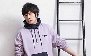 五月天阿信跑外送？她PO網釣出本尊親回「可預定總裁送餐」網暴動