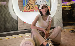 智齒骨頭黏一起！蘿莉塔「花40分鐘拔牙」照鏡子嚇一跳：這哪位？