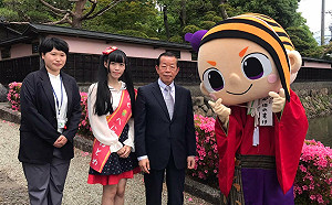 訪山形縣會台灣打工女孩 謝長廷打氣：國境漸開放了