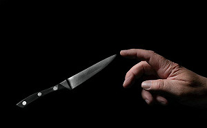 情侶酒後吵架！女友身中3刀不治