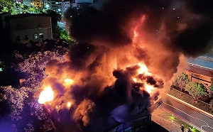 不捨！民眾獻娃娃致哀　悼念4幼童