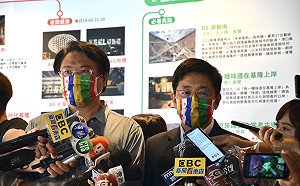 林右昌讚建設延續不二人選  蔡適應：不讓基隆走回頭路
