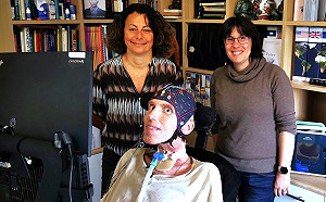 與漸凍症對抗5年 英國科學家「半人半機械」的「彼得2.0」過世