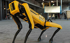 軍武試驗場！美2隻機器狗「前進」烏克蘭 協助排雷、清除未爆彈