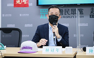 民眾黨竹北市長參選人林冠年酒駕卻稱「疲勞駕駛」 遭撤銷提名並開除黨籍