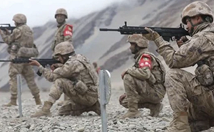 「槍界變形金剛」列裝部隊 中共解放軍繼「95式」後新一代槍族！