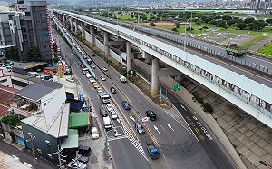 台64線下三重匝道7/1起禁止右轉光復路
