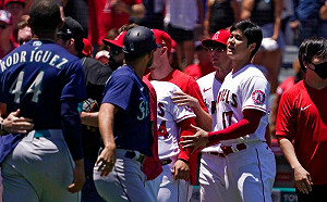 天使水手大亂鬥 共12人遭禁賽