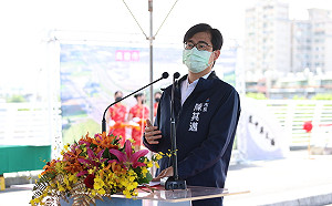 柯志恩口誤連連  陳其邁：遠客會體驗到高雄人的熱情