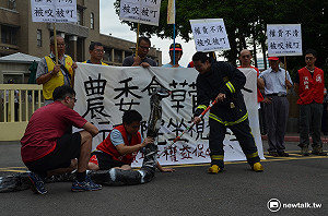 捕蜂捉蛇人力吃緊  消防員怒吼「回歸專業」