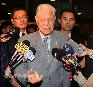 中客銳減 李登輝：台灣經濟不需要靠中國