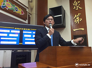 百尺竿頭是中資？黃國昌：債留台灣、錢進中國