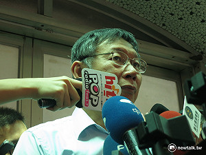 議員指柯媽領敬老金  柯P：討論制度非個人