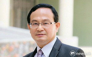 台南杏壇捷報  6位師長及大橋國小志工團榮獲杏壇芬芳獎