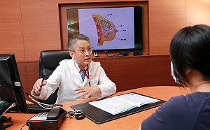 朱俐靜覺得自己很健康仍得癌？！權威醫：防乳癌必做「這件事」