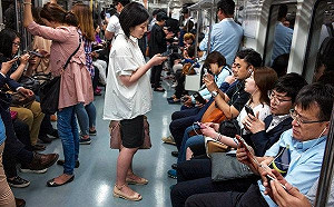 法律也無法制裁韓國惡老闆？ 30％上班族一年內有被職場騷擾的經驗