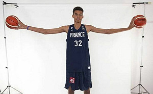 美媒爆馬刺鎖定2023年狀元大熱門