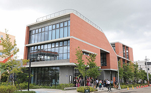 榮獲國家卓越建設獎 歷經10年上楓圖書館終啟用