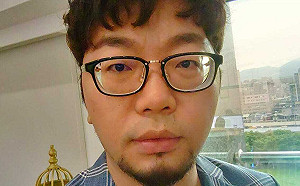 長毛分享中國工作趣事！竟有人在主播台上講毒品？