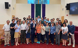 在美台僑成立「陳時中華府後援會」 趙怡翔跨海報喜訊