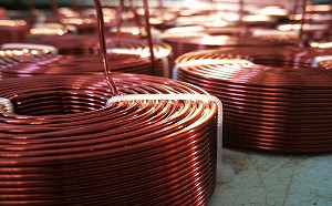 全球銅庫存將只夠用2.7天！學者示警需求仍強勁 電車、光電發展旺