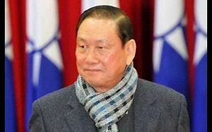 哪位退將慫恿李傑比照湯曜明｢裝病請辭｣? 阿扁在他死後3天揭曉是誰