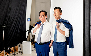 「堅燦合體」 林智堅、鄭文燦合拍定裝照