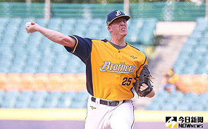 兄弟震撼彈！泰迪自請離隊