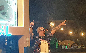 旗津啤酒嘉年華 具俊曄電音開場嗨翻天