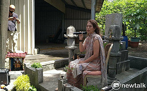 二二八遺族商毓芳墓園宣布參選台南市長  向「虧雞」喊話由專業年輕來做