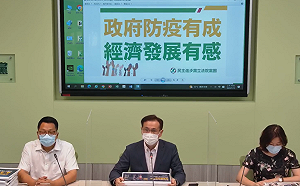 藍屢批陳時中落跑　民進黨團酸：有焦慮感