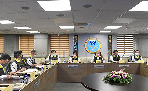 暑假期間入境可能達最高峰 蘇揆：請指揮中心持續盤整