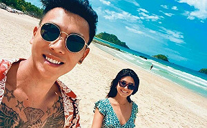 瘦子辦寶寶性別趴 公開當下全場歡呼：是女兒！