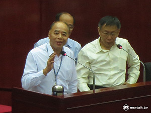 悠遊卡到高雄不對等 柯Ｐ：控告高雄市政府