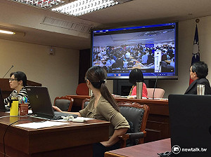 露餡了！媒體側錄到王育敏會中高喊「有異議」